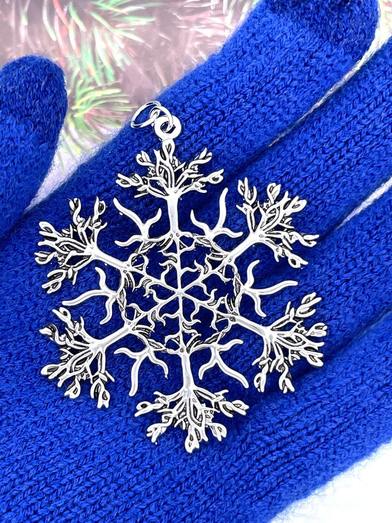 Family Tree SnowWonders® Snowflake Christmas ornament (SW6053), Family Roots Personalized ornament, Celtic Family Tree Snowflake - Shop Palmers