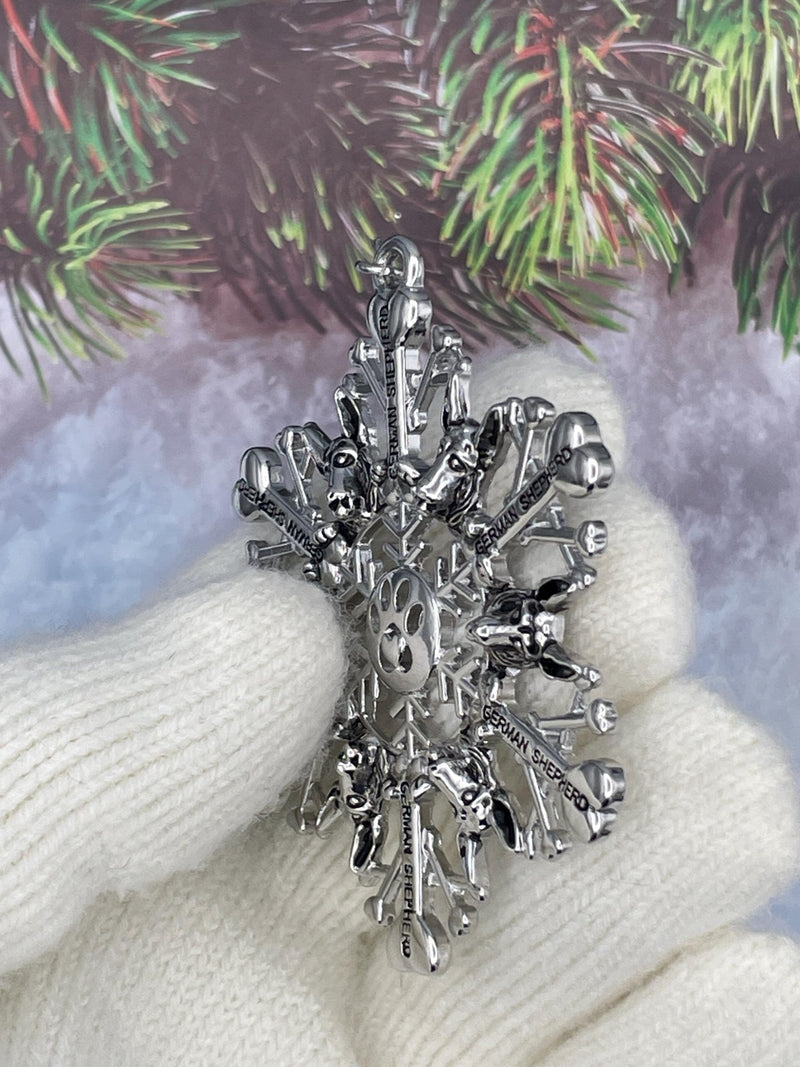 GERMAN Shepherd Dog SnowWonder® Oranement (SW6088) Snowflake Themed Ornament, Shepherd Dog lovers - Shop Palmers