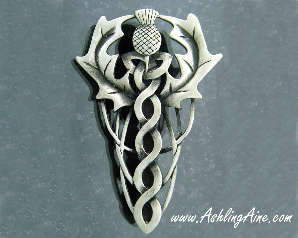 KILT PIN, Scottish Thistle Kilt Pin, Celtic Knotwork Kilt Pin, SCOTTISH Men's Kilt Pin (#JPEW5966)