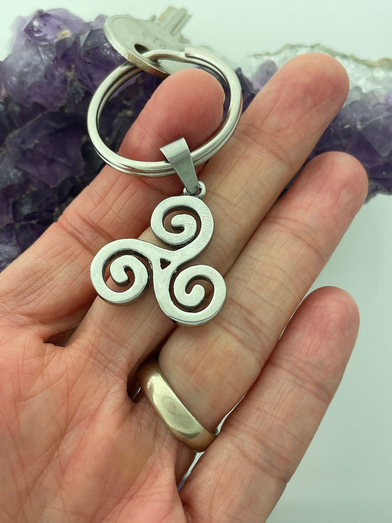 Triskelion Celtic Key Ring, KEY-s197, Triskele ,Irish, Scottish , Newgrange .Welsh, Faith Symbol