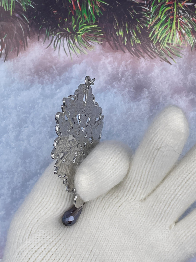 Limited Edition 2024 Butterfly SnowWonders® Snowflake Ornament with Purple Crystal