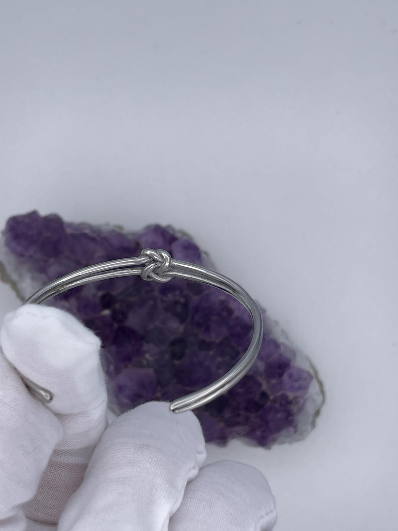 Love Knot Two hearts as one Cuff, (S418) Celtic Love Knot bracelet