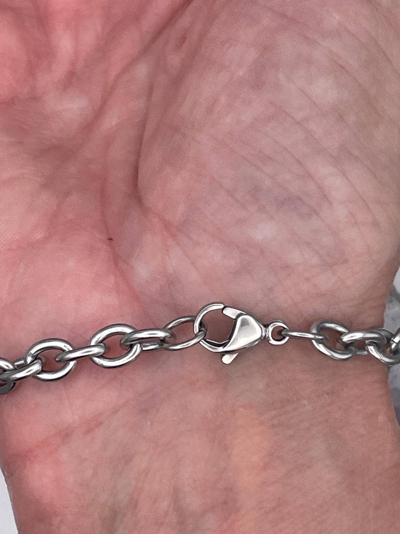 Two Great sizes of Connemara Rolo bracelets ( HM178/179)