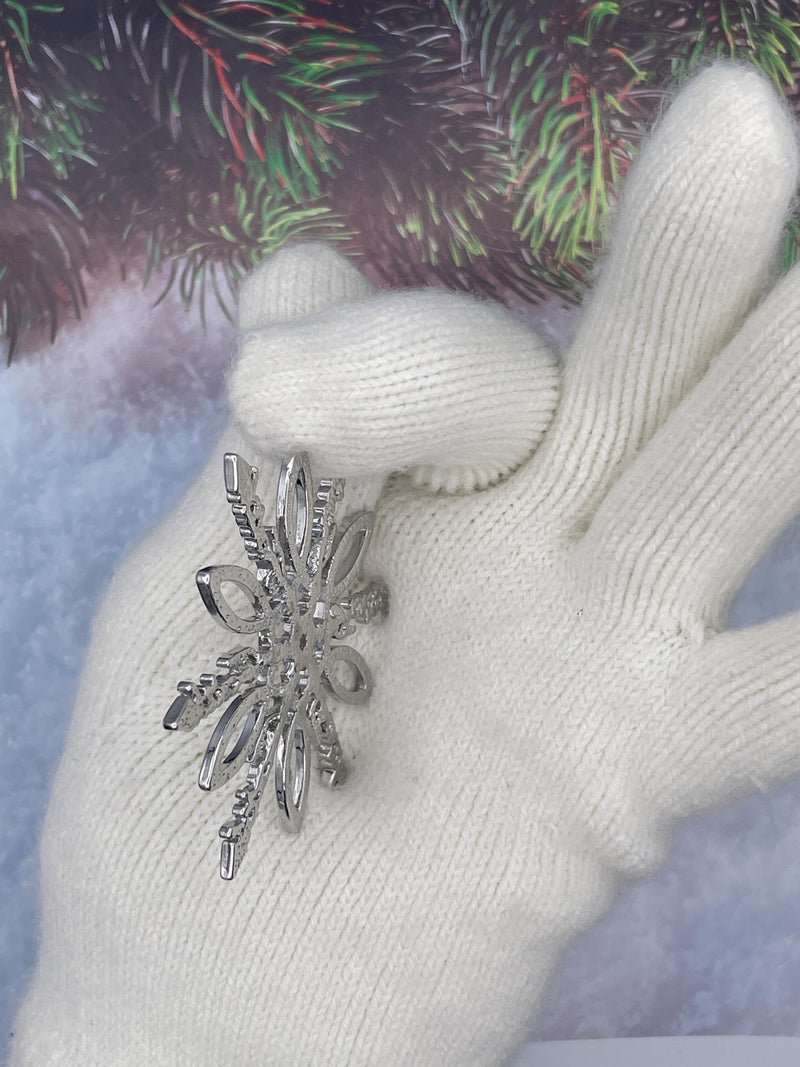 Faith & ichthus SnowWonders® Snowflake Ornament, (6092) Christian Ornament,