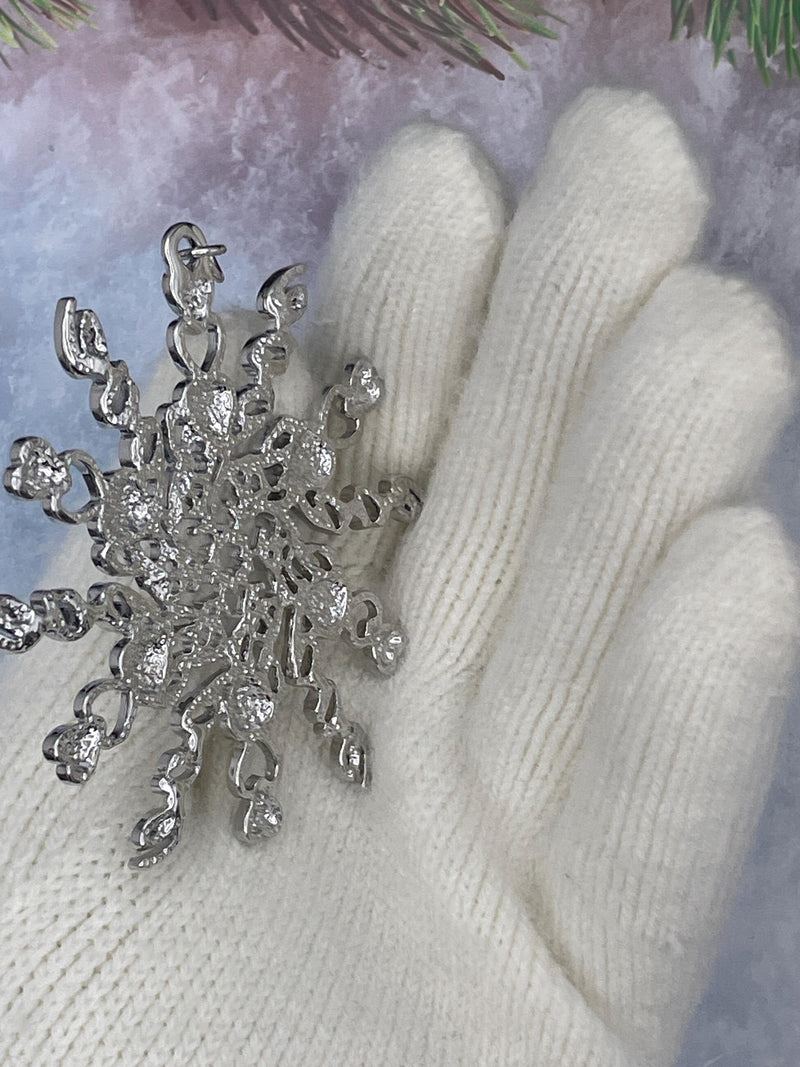 LOVE & Hearts SnowWonders® Snowflake Ornament, (6094) Christmas tree Ornament