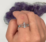 Dainty Anchor Knot Ring, (S422) 316L Stainless sz 3-10