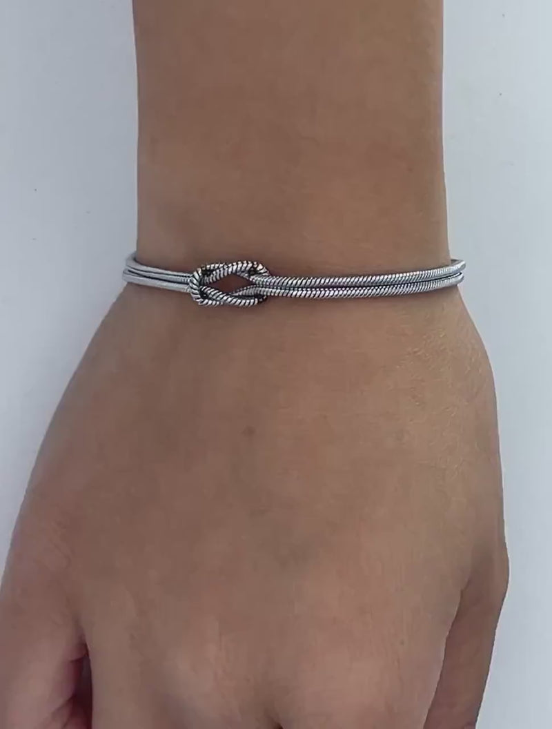 Love Knot Chain Bracelet (S445) Write Your Own Story