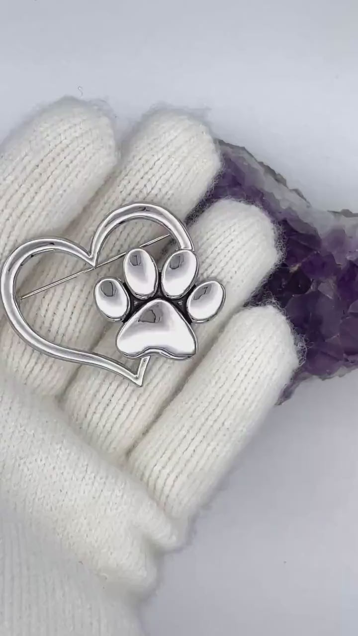 OPEN Heart Dog Paw Brooch (Jpew7027) I love Dogs! Hearts, Dogs, Charity to support children