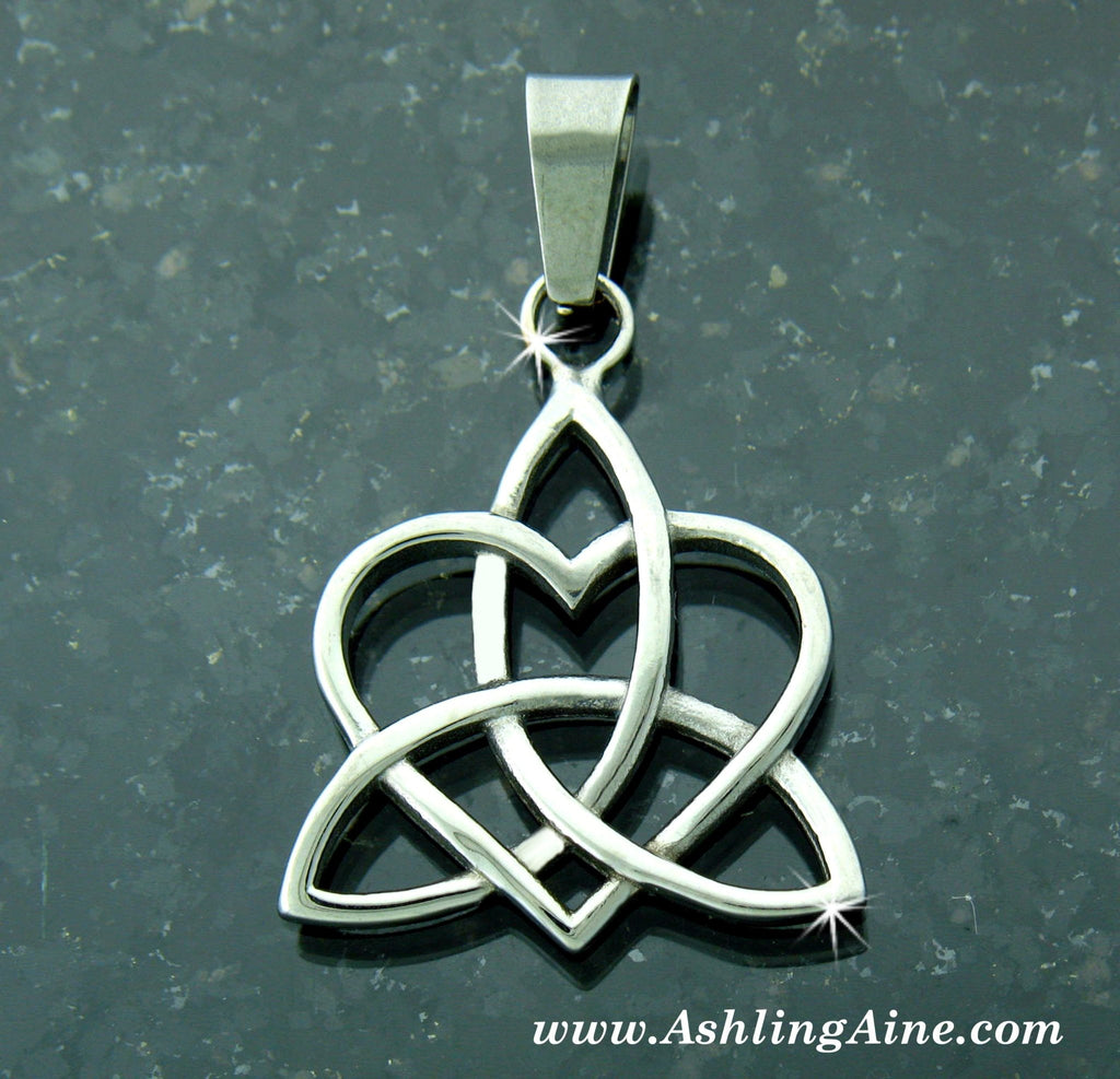 Celtic SISTER'S KNOT Pendant, Family Knot, s190 - Shop Palmers