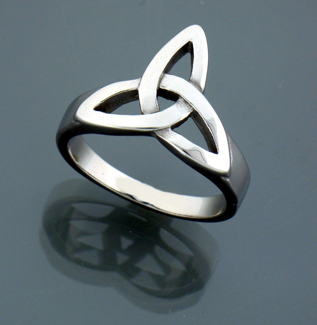 CELTIC Trinity ring, s32b - Shop Palmers