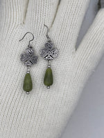 Connemara Shamrock Necklace & Earrings(Hm170/171) Handmade Ireland Stone pendant - Shop Palmers