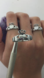 316 L Stainless Steel Petite Claddagh Ring, s2