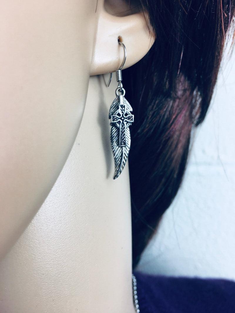 Faithfulness Celtic High Cross Feather Earrings (HM122) - Shop Palmers