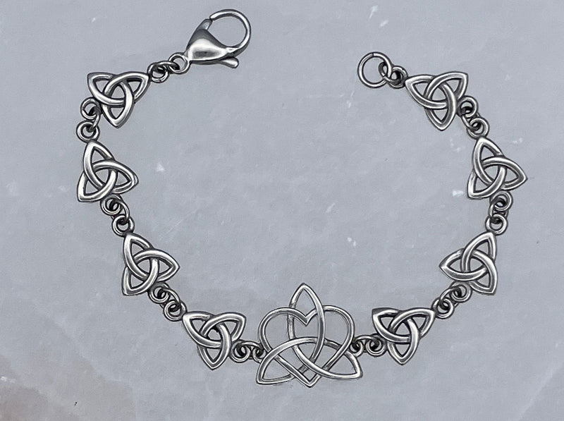 Forever Sisters Heart & Trinity Sisters/Family Knot Bracelet (HM167)