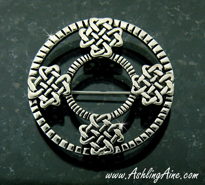 Pewter Celtic Love Knot Pin/Pendant (JPEW5874)