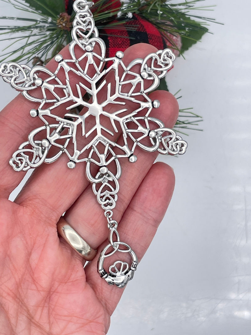 My Celtic Family Trinity Claddaugh SnowWonders® Snowflake Ornament,(6051), Trinity Claddagh Celtic Ornament, family Ornament