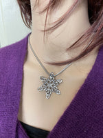 Necklace CELTIC Claddagh SnowWonders® Necklace Snowflake (SWJ2)