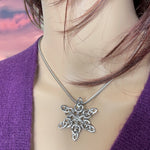 Necklace CELTIC Claddagh SnowWonders® Necklace Snowflake (SWJ2)