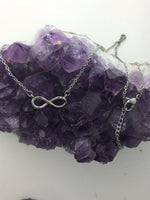 Infinity Knot Necklace (S315)