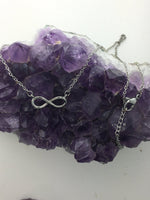 Infinity Knot Necklace (S315)