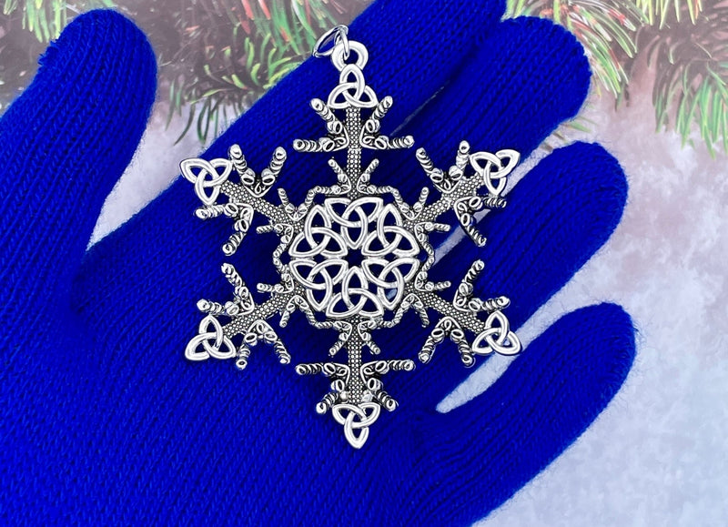 Irish Dance/Trinity SnowWonder® (6062) Snowflake Themed Ornament, Trinity and ghillies shoes - Shop Palmers