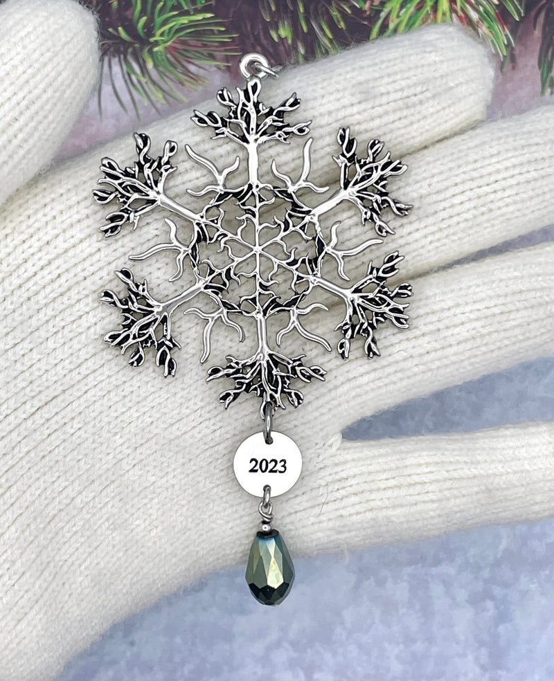 Limited Edition 2023 Crystal Family Tree SnowWonders® Snowflake ornament (SW6053Limitedcrystal - Shop Palmers