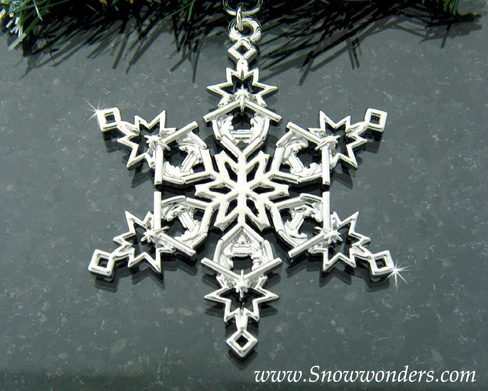 Manger Scene "Birth of Christ", Nativty SnowWonders Snowflake Ornament JPEW6047 - Shop Palmers