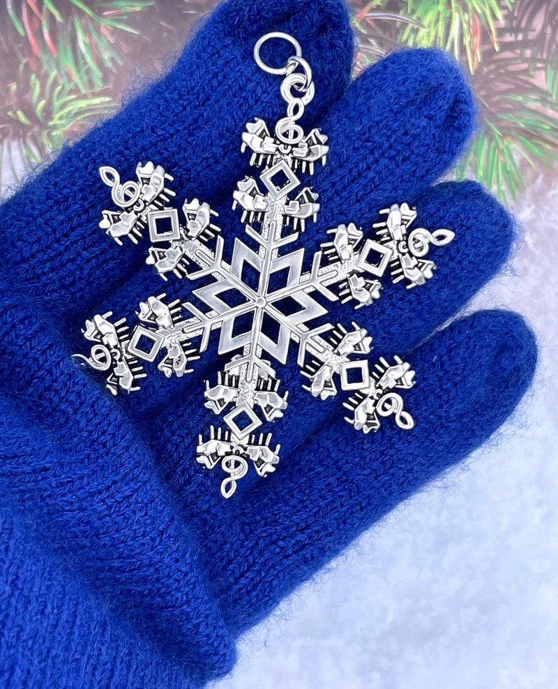 Piano SnowWonder® Snowflake Themed Ornament, 6063 Treble clef - Shop Palmers
