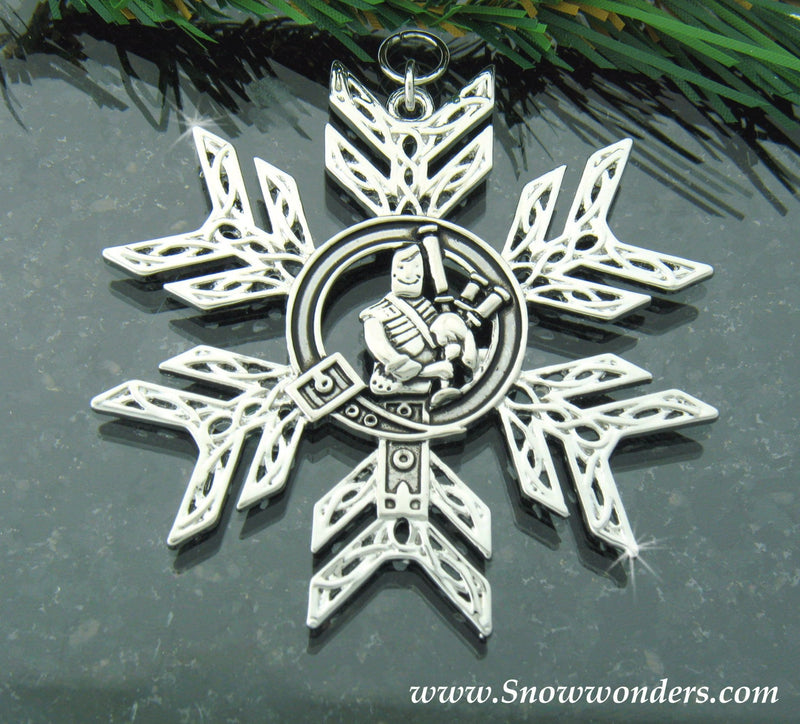 Scottish Piper SnowWonders® Snowflake Ornament/Pendant, JPEW6015