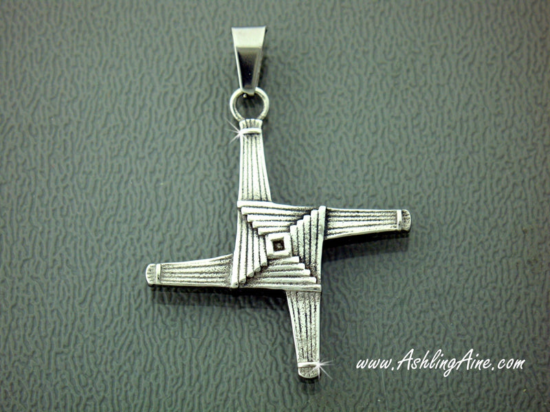St Brigid’s Cross Pendant/Necklace, s211
