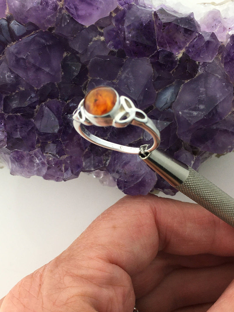 Sterling Silver Baltic Amber Trinity Solitaire Ring (HM72)