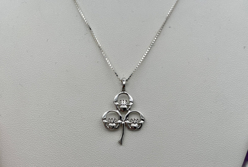 Sterling Silver Claddagh Shamrock pendant (Q1154)