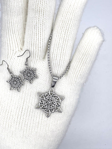 Trinity SnowWonders® Necklace & Earrings (S383-384) - Shop Palmers