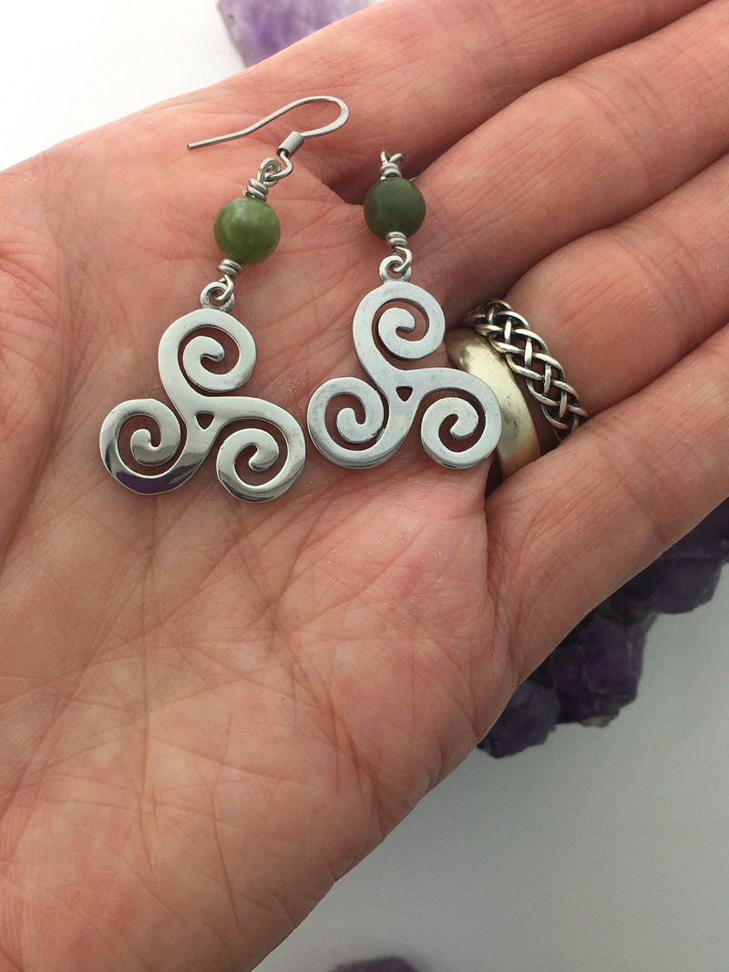 Triskelion Connemara Celtic Earring, (HM67)